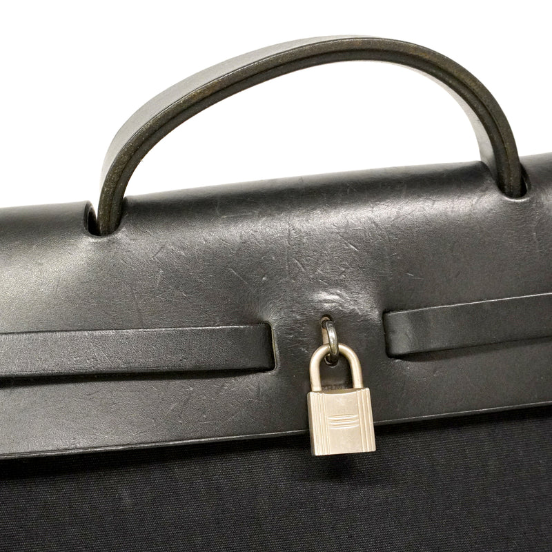 【6kd3336】エルメス ハンドバッグ エールバッグMM トワルオフィシエ ブラック シルバー金具 □D刻印 2wayバッグ【中古】レディース