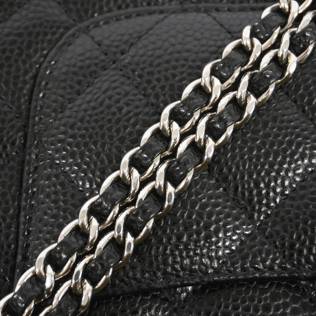 【6kd3351】シャネル ショルダーウォレット マトラッセ チェーンショルダー キャビアスキン ブラック シルバー金具【中古】レディース