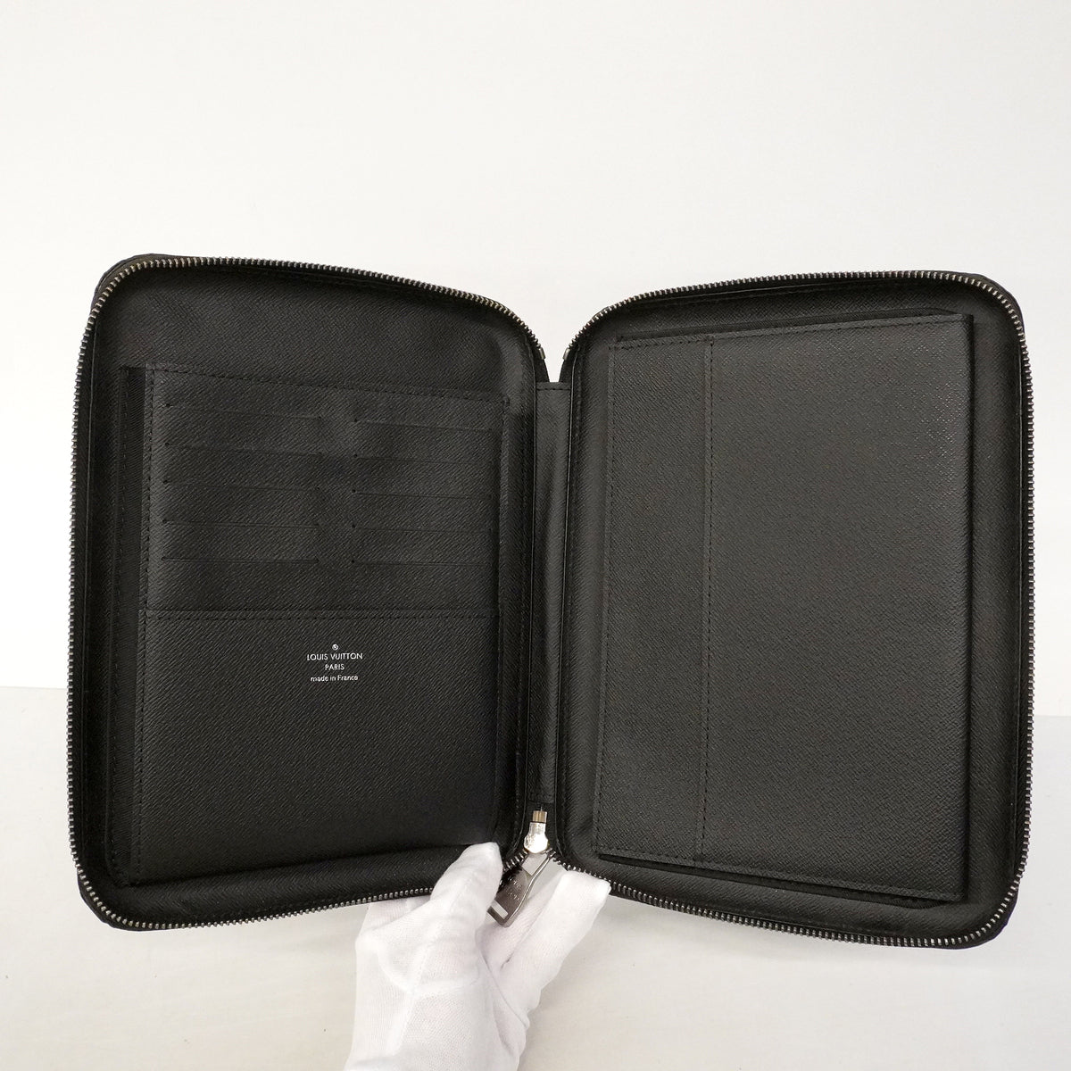 【6kd3373】ルイヴィトン iPadケース モノグラム・エクリプス iPadカバーボックス M61870 ブラック【中古】メンズ
