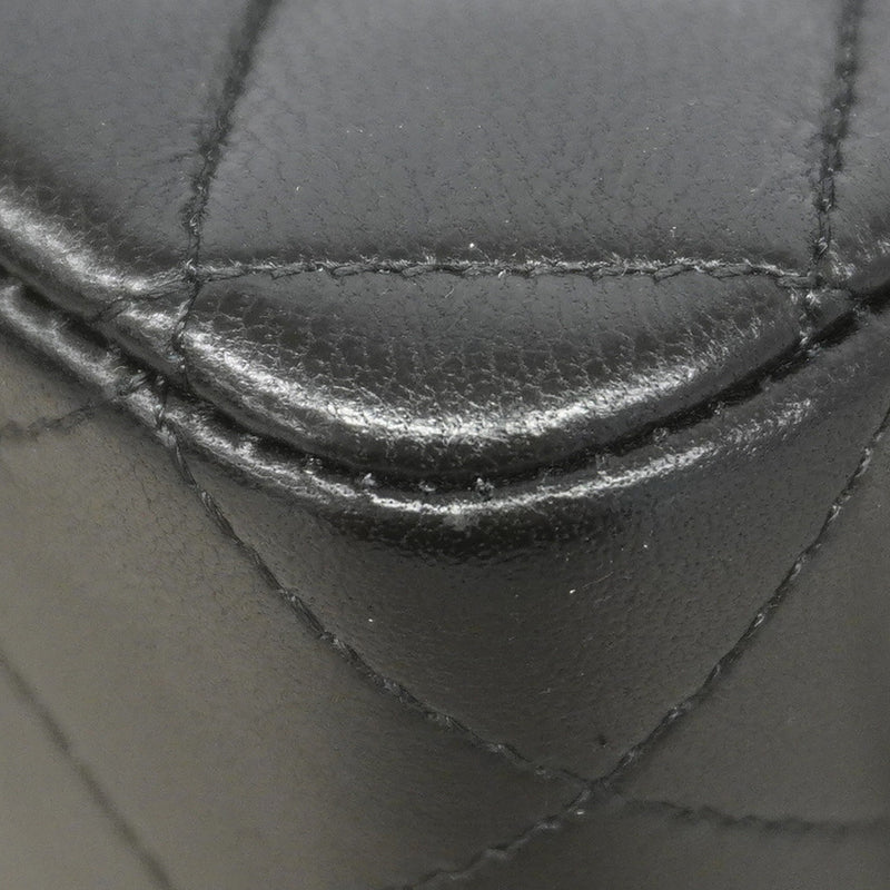 【6kd3391】シャネル ショルダーバッグ マトラッセ Wフラップ Wチェーン ラムスキン ブラック シルバー金具【中古】レディース