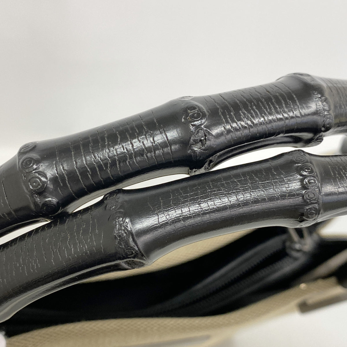 【6kd3418】グッチ ハンドバッグ バンブー 002 1010 ナイロンキャンバス カーキ シルバー金具【中古】レディース