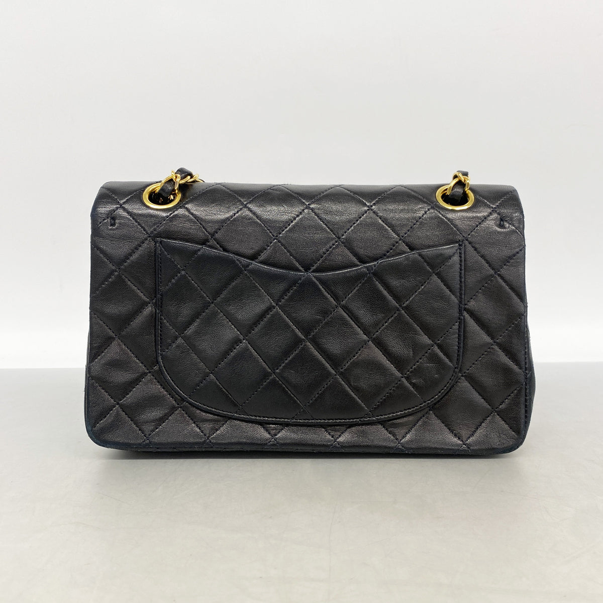 【6kd3436】シャネル ショルダーバッグ マトラッセ Wフラップ Wチェーン ラムスキン ブラック ゴールド金具【中古】レディース