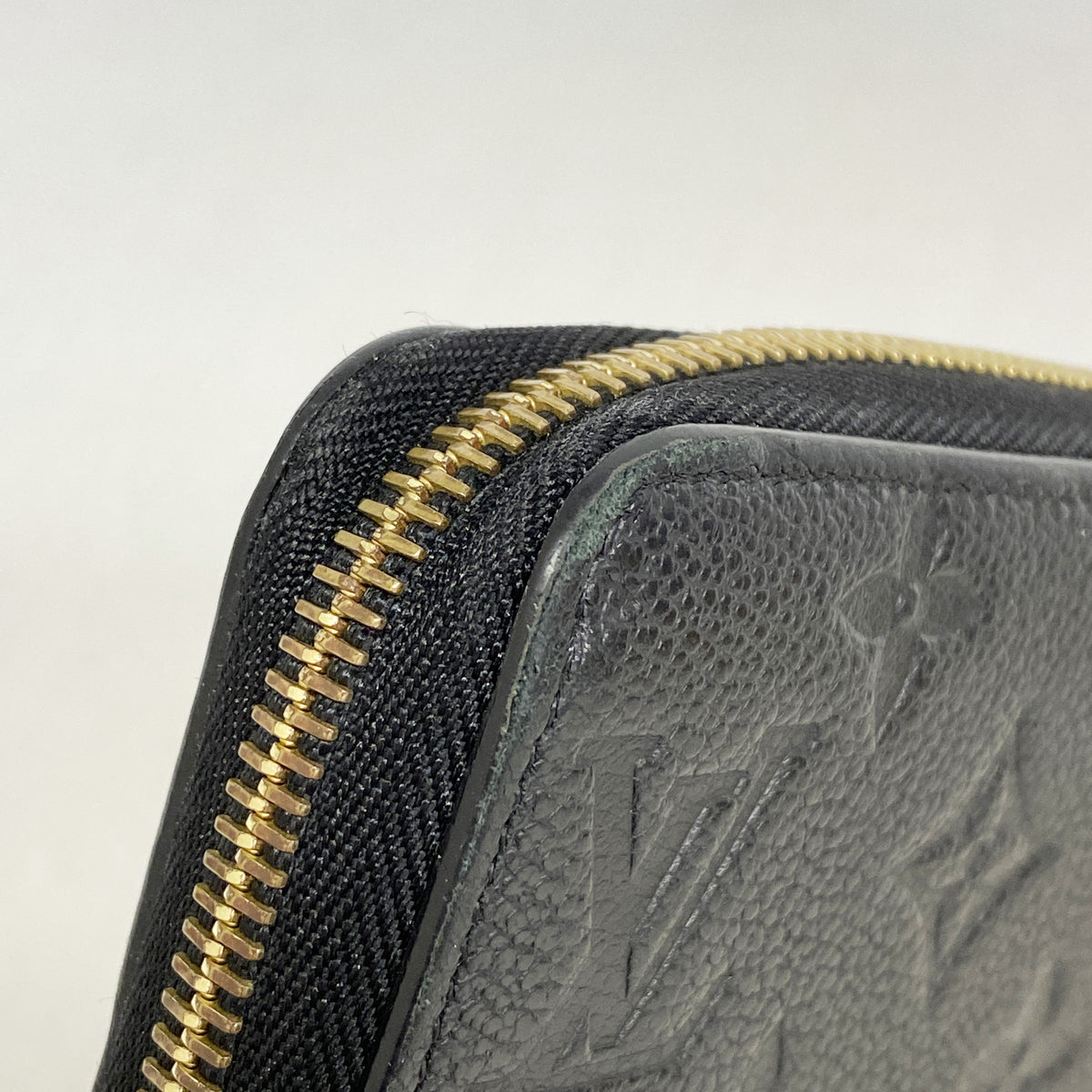 【6kd3448】ルイヴィトン 長財布 モノグラム・アンプラント ジッピーウォレット M61864 ノワール【中古】メンズ レディース ユニセックス