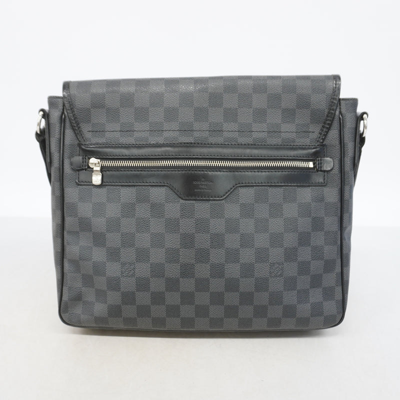 【6kd3457】ルイヴィトン ショルダーバッグ ダミエ・グラフィット ダニエルMM N58029 ブラック グレー【中古】メンズ
