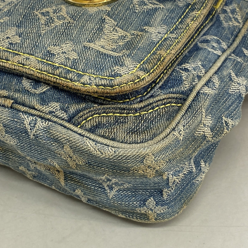 【6kd3472】ルイヴィトン ショルダーバッグ モノグラム・デニム カメラバッグ M95348 ブルー【中古】レディース