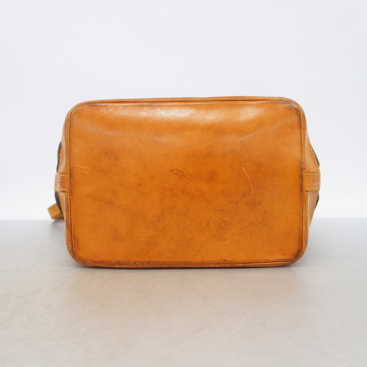 【6kd3486】ルイヴィトン ショルダーバッグ モノグラム ノエ M42224 ブラウン【中古】レディース