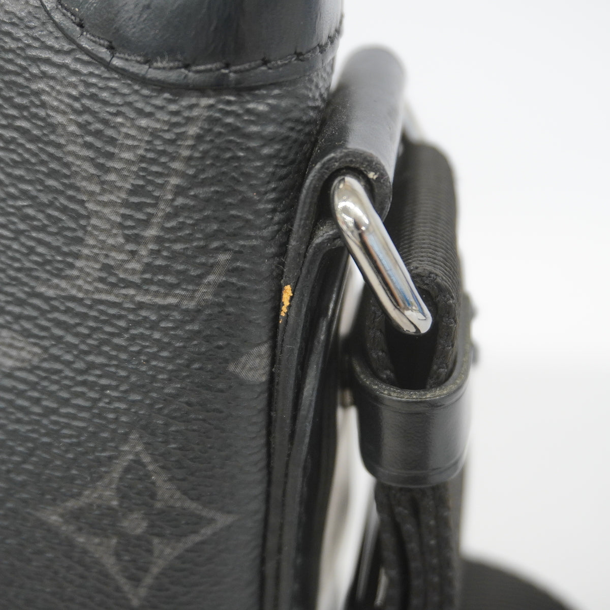 【6kd3507】ルイヴィトン ショルダーバッグ モノグラム・エクリプス オディセメッセンジャーPM M44223 ブラック【中古】メンズ