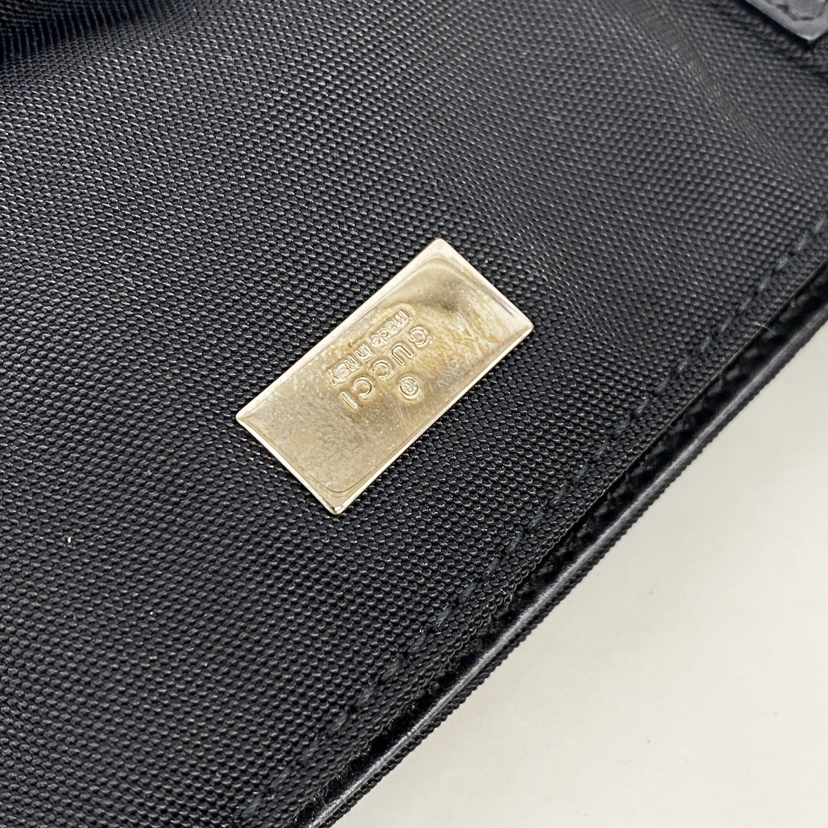 【6kd3509】グッチ ハンドバッグ 002 1075 ナイロン ブラック シルバー金具【中古】レディース