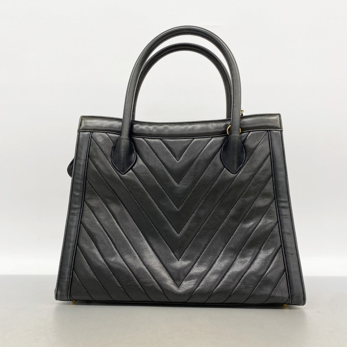 【6kd3554】シャネル ハンドバッグ Vステッチ レザー ブラック ゴールド金具 2wayバッグ【中古】レディース