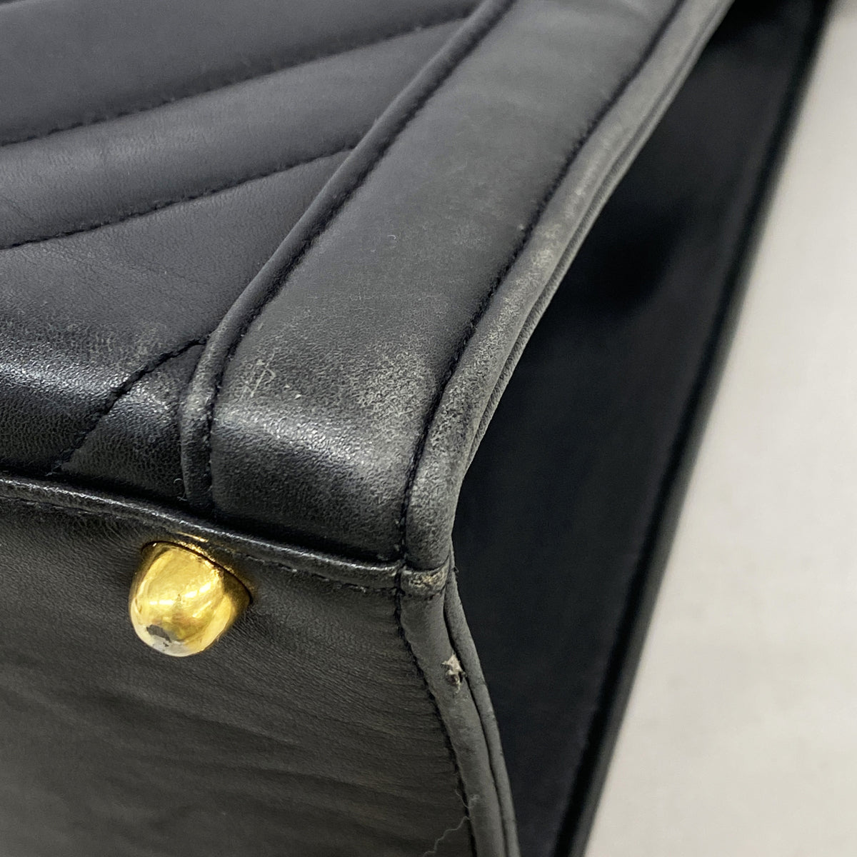 【6kd3554】シャネル ハンドバッグ Vステッチ レザー ブラック ゴールド金具 2wayバッグ【中古】レディース