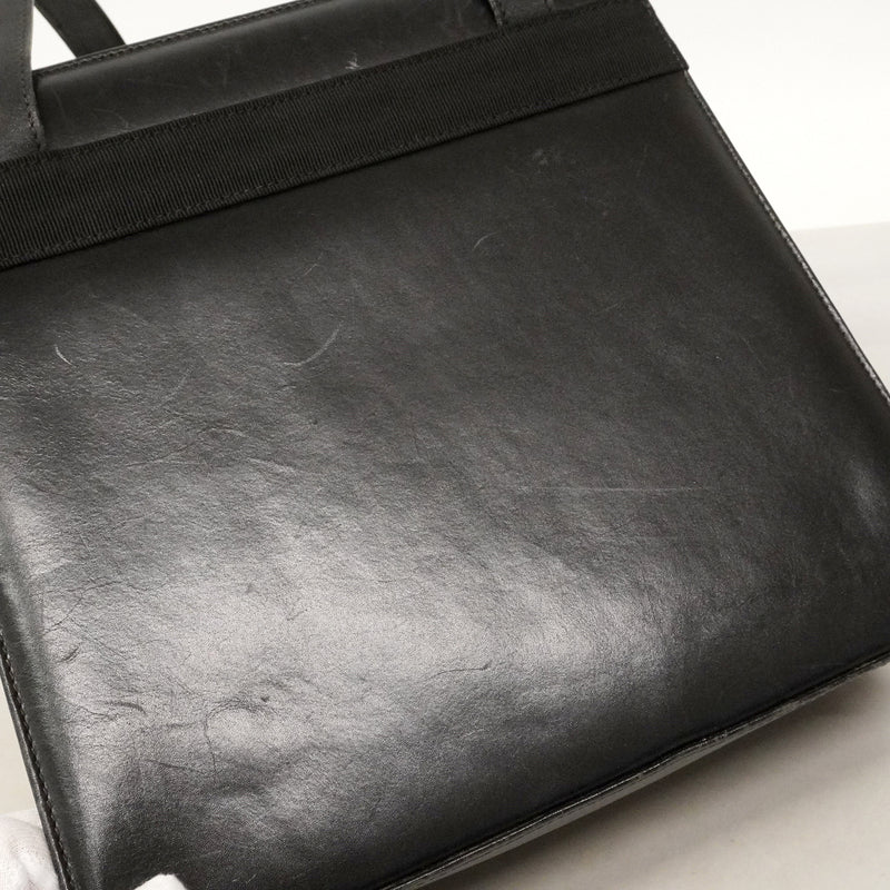 【6kd3556】サルヴァトーレフェラガモ ショルダーバッグ ヴァラ レザー ブラック ゴールド金具【中古】レディース