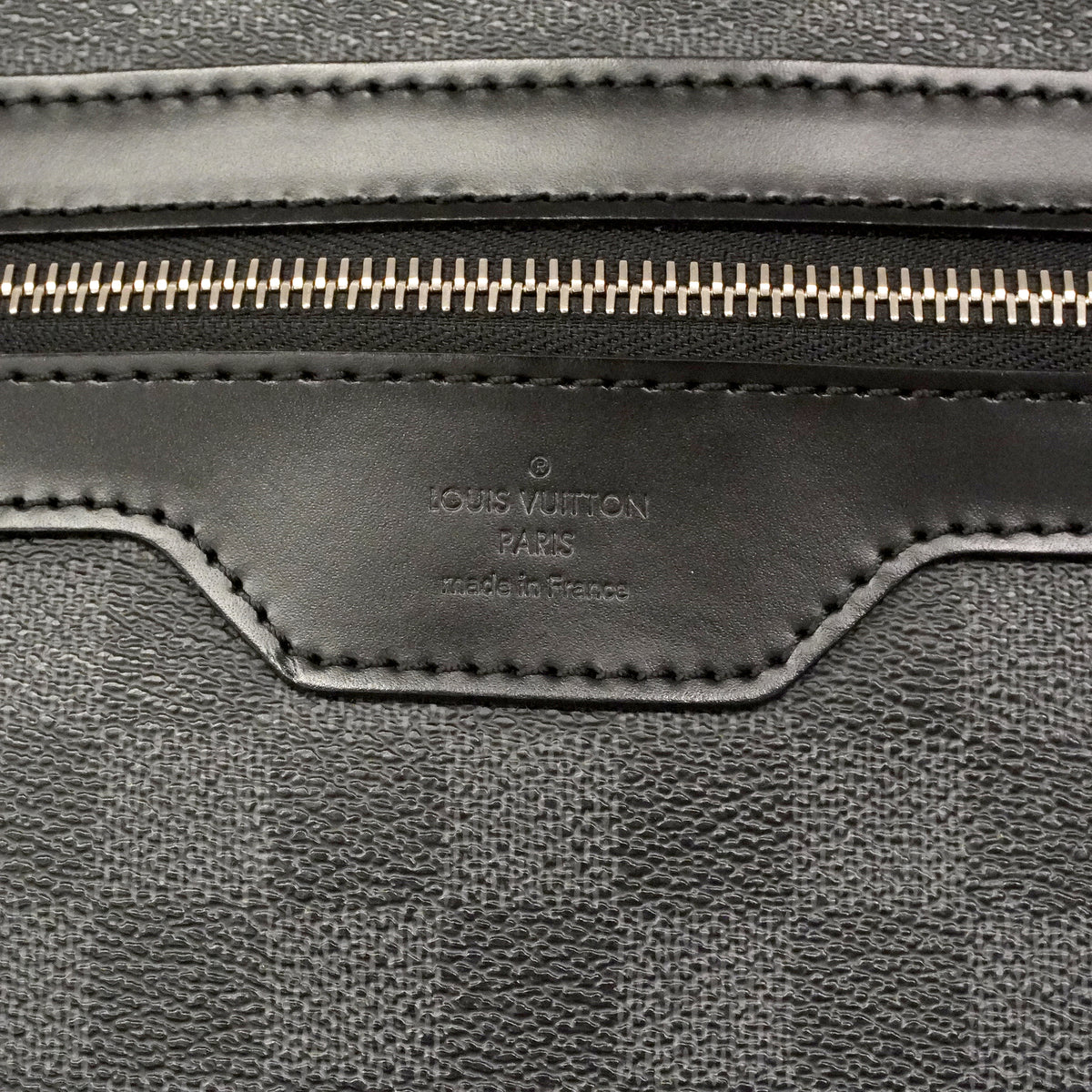 【6kd3561】ルイヴィトン ショルダーバッグ ダミエ・グラフィット ダニエルMM N58029 ブラック【中古】メンズ