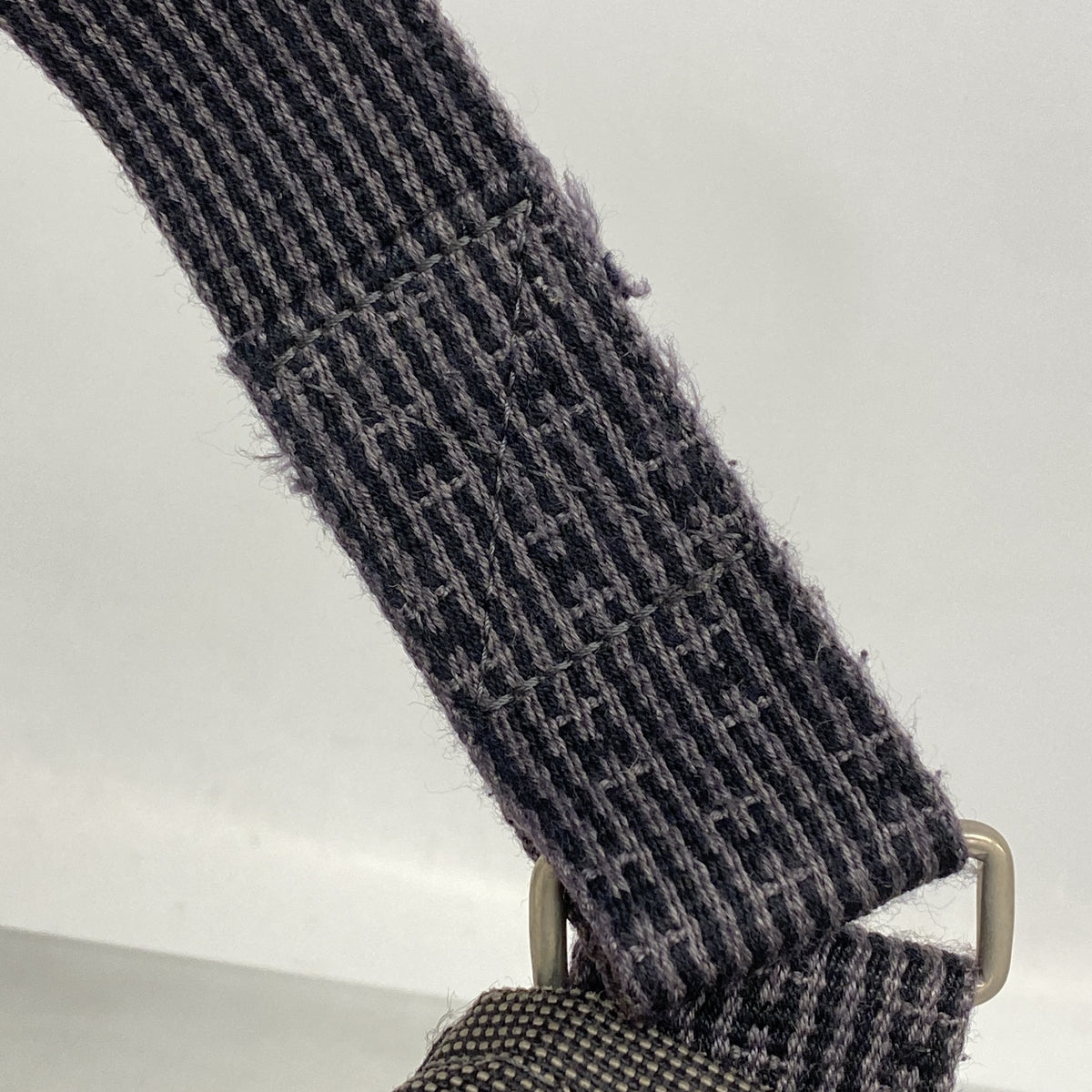 【6kd3602】エルメス ショルダーバッグ エールラインバサス ナイロン グレー シルバー金具【中古】レディース