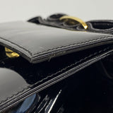 【6kd3653】サルヴァトーレフェラガモ ショルダーバッグ ヴァラ エナメル ブラック ゴールド金具【中古】レディース