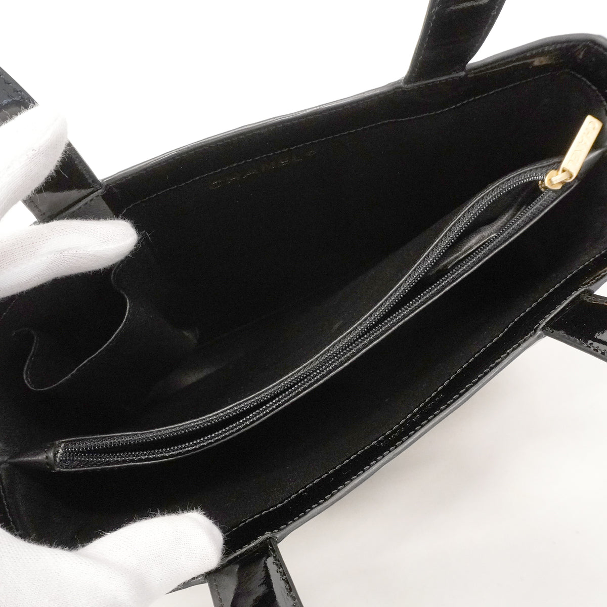 【6kd3671】シャネル ショルダーバッグ パテントレザー ブラック ゴールド金具【中古】レディース