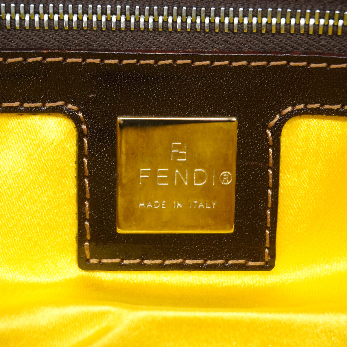 【6kd3686】フェンディ ハンドバッグ マンマバケット デニム ネイビー マルチカラー シルバー金具【中古】レディース