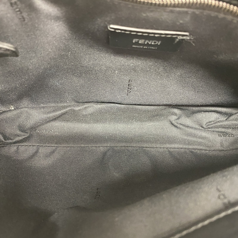 【6kd3710】フェンディ ショルダーバッグ レザー ブラック シルバー金具【中古】メンズ