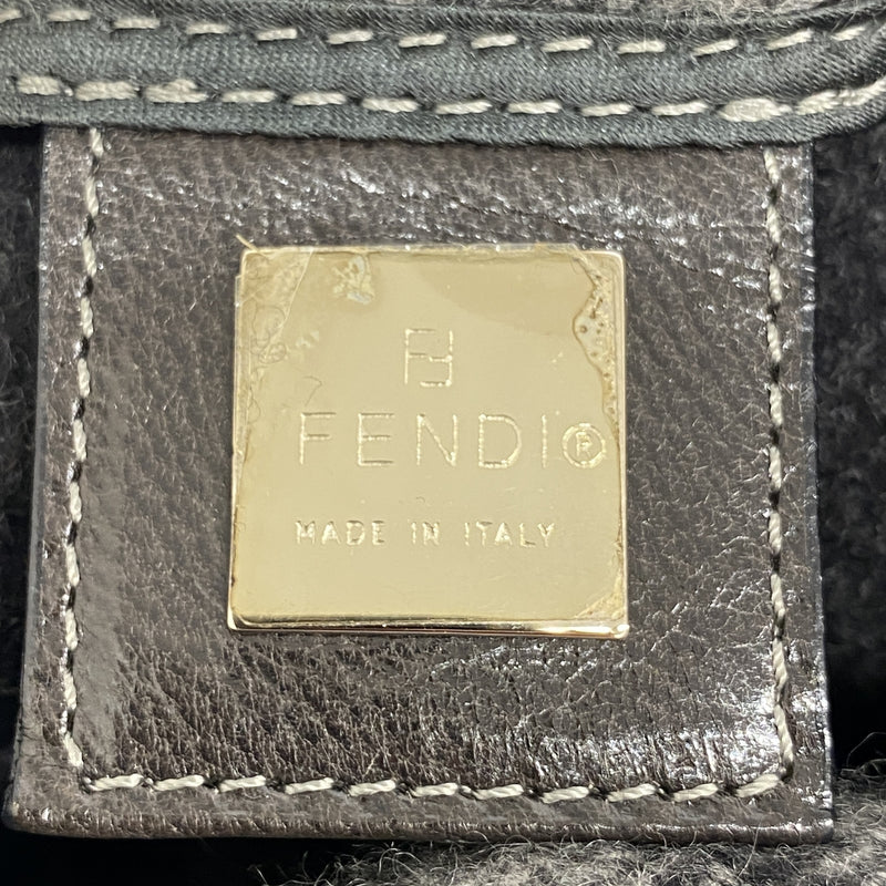 【6kd3788】フェンディ ハンドバッグ ズッカ マンマバケット ウール グレー シルバー金具【中古】レディース