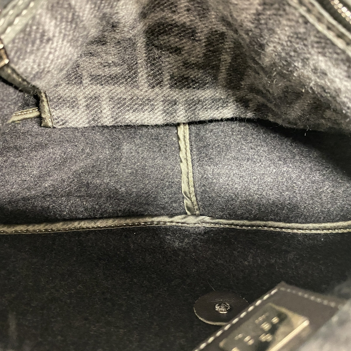 【6kd3788】フェンディ ハンドバッグ ズッカ マンマバケット ウール グレー シルバー金具【中古】レディース