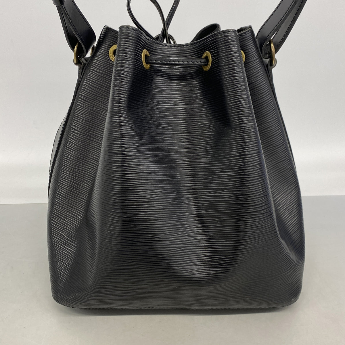 【6kd3840】ルイヴィトン ショルダーバッグ エピ プチノエ M59012 ノワール【中古】レディース