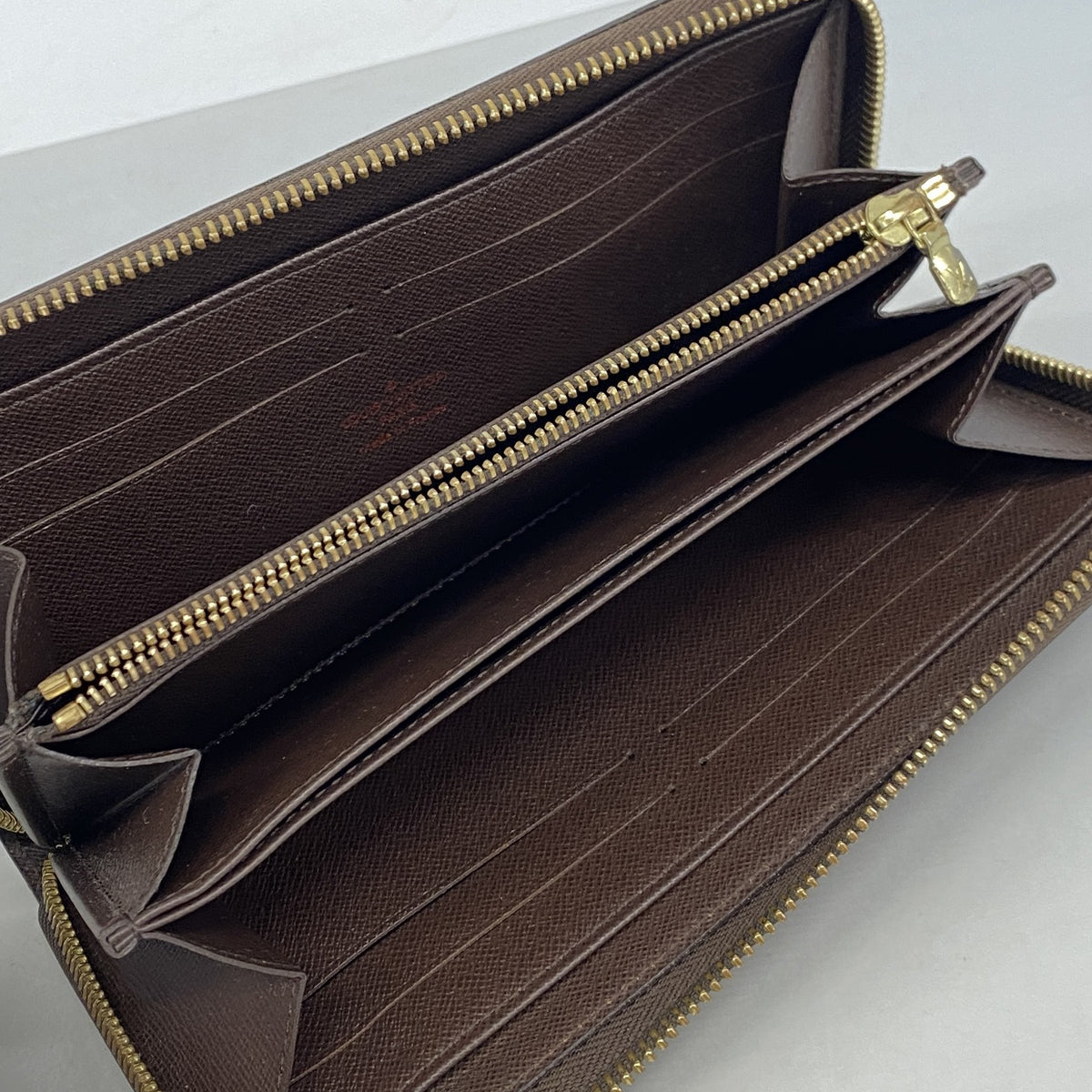 【6kd3845】ルイヴィトン 長財布 ダミエ ジッピーウォレット N60015 エベヌ【中古】メンズ レディース ユニセックス