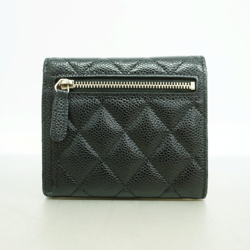 【6kd3871】シャネル 三つ折り財布 マトラッセ キャビアスキン ブラック シルバー金具【中古】レディース