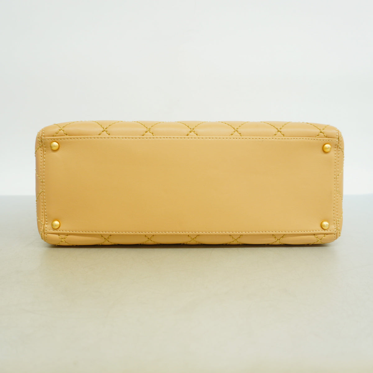 【6kd3874】シャネル トートバッグ ワイルドステッチ ラムスキン ベージュ ゴールド金具【中古】レディース