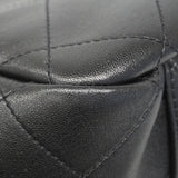 【6kd3886】シャネル ショルダーバッグ マトラッセ チェーンショルダー ラムスキン ブラック シルバー金具【中古】レディース