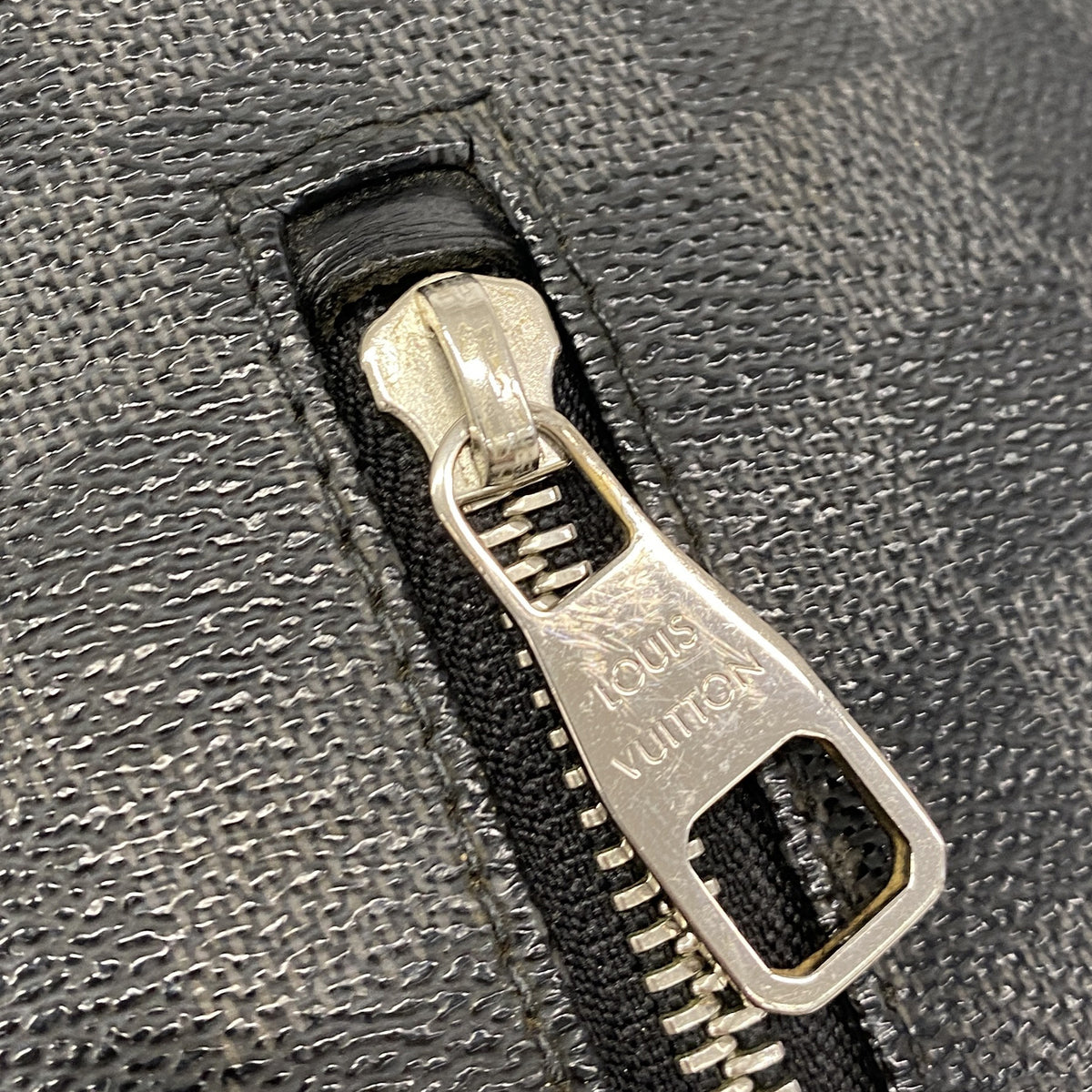 【6kd3897】ルイヴィトン ショルダーバッグ ダミエ・グラフィット ミックPM N41211 ブラック グレー【中古】メンズ