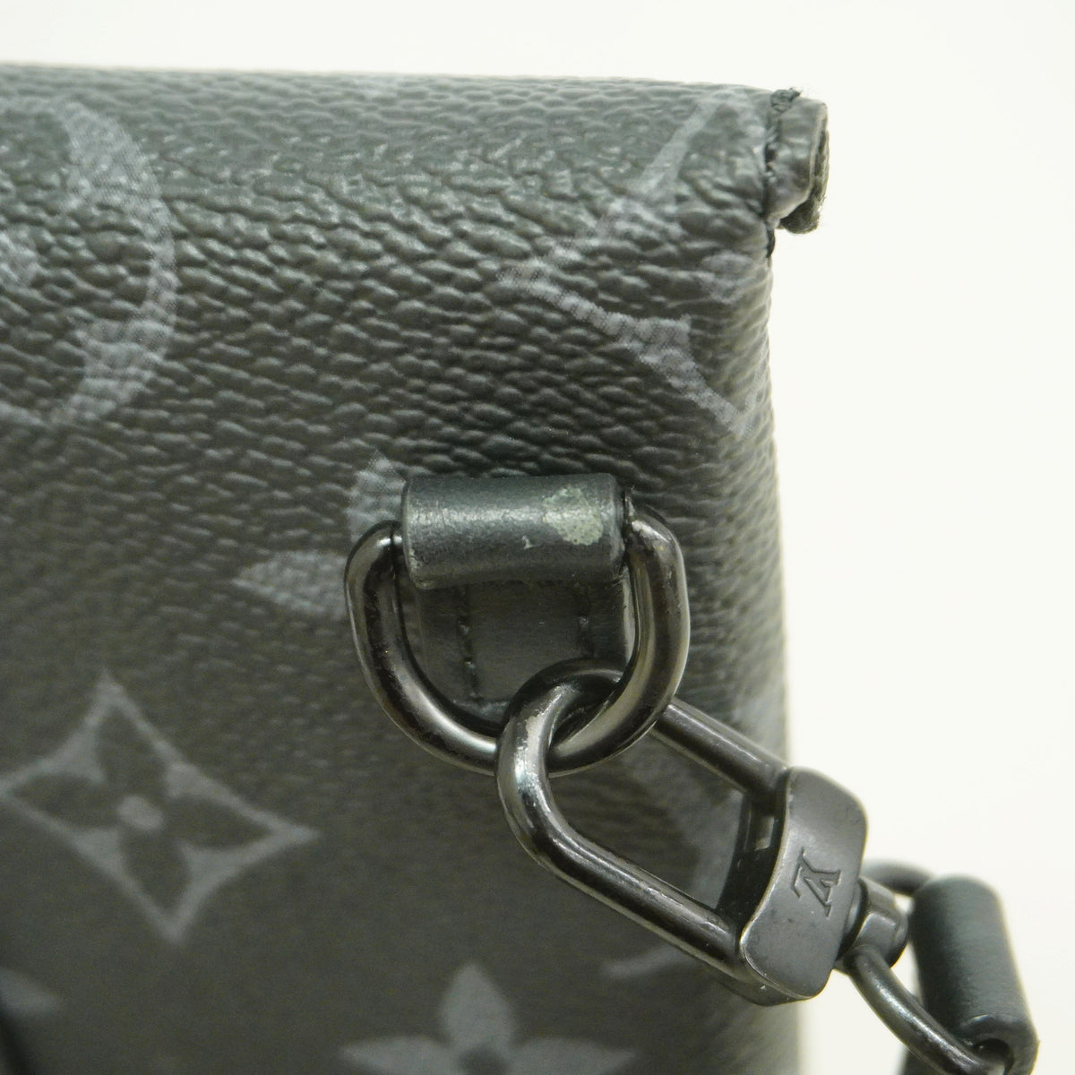 【6kd3910】ルイヴィトン ショルダーバッグ モノグラム・エクリプス エンベロップポーチ M11613 ブラック【中古】メンズ