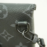 【6kd3910】ルイヴィトン ショルダーバッグ モノグラム・エクリプス エンベロップポーチ M11613 ブラック【中古】メンズ