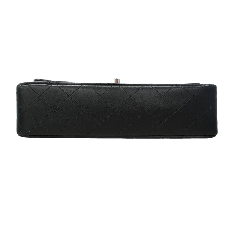【6kd3917】シャネル ショルダーバッグ マトラッセ Wフラップ Wチェーン ラムスキン ブラック シルバー金具【中古】レディース