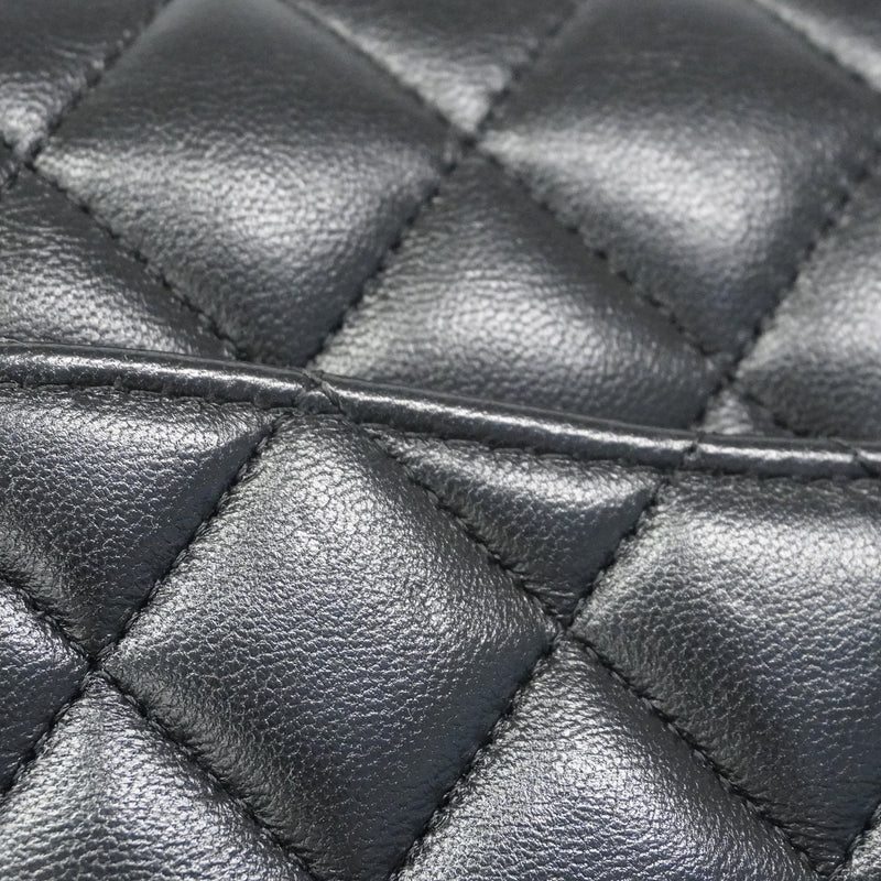 【6kd3917】シャネル ショルダーバッグ マトラッセ Wフラップ Wチェーン ラムスキン ブラック シルバー金具【中古】レディース