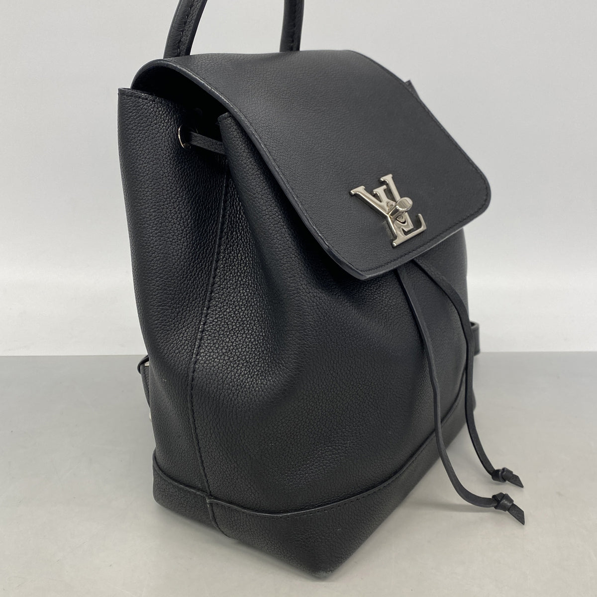 【6kd3926】ルイヴィトン リュック・デイパック ロックミーバックパック M41815 ノワール【中古】レディース