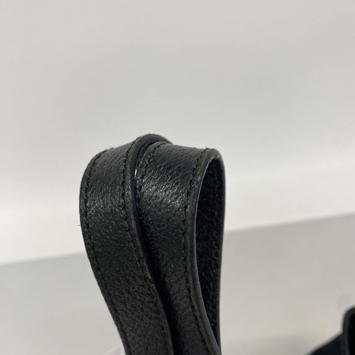 【6kd3950】グッチ ショルダーバッグ GGキャンバス 154982 キャンバス ブラック シャンパンゴールド金具【中古】レディース