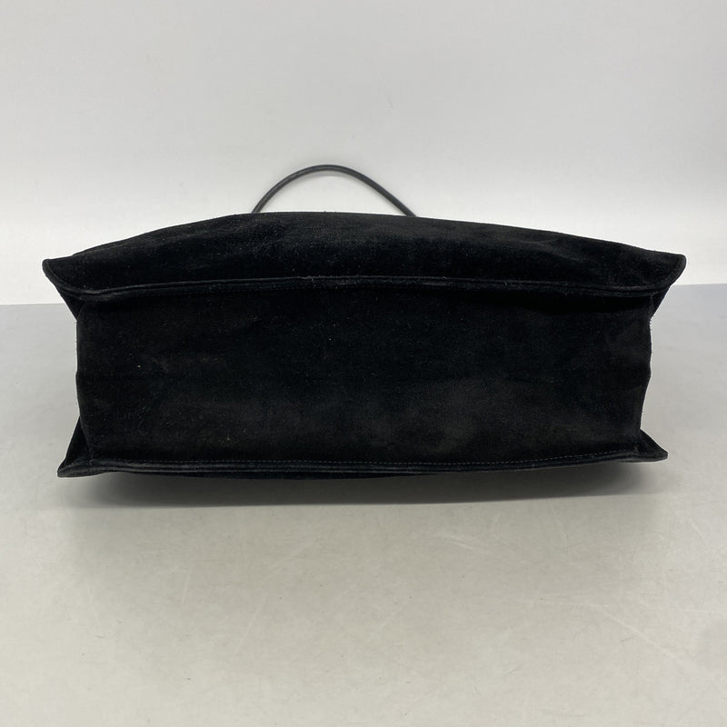 【6kd3951】グッチ ショルダーバッグ 001 3192 スウェード ブラック シルバー金具【中古】レディース