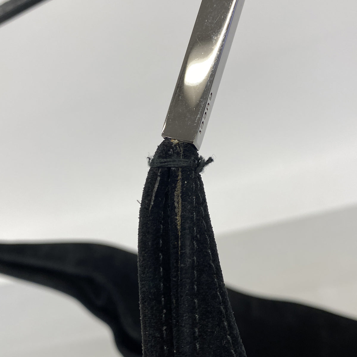 【6kd3951】グッチ ショルダーバッグ 001 3192 スウェード ブラック シルバー金具【中古】レディース