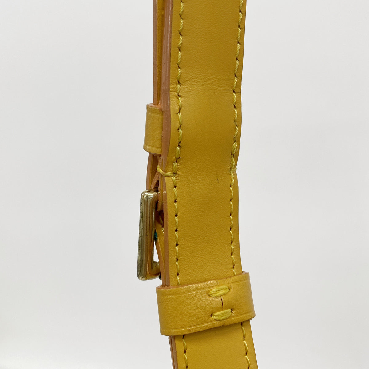 【6kd3958】ルイヴィトン ショルダーバッグ エピ ノエ M44009 ジョーヌ【中古】レディース