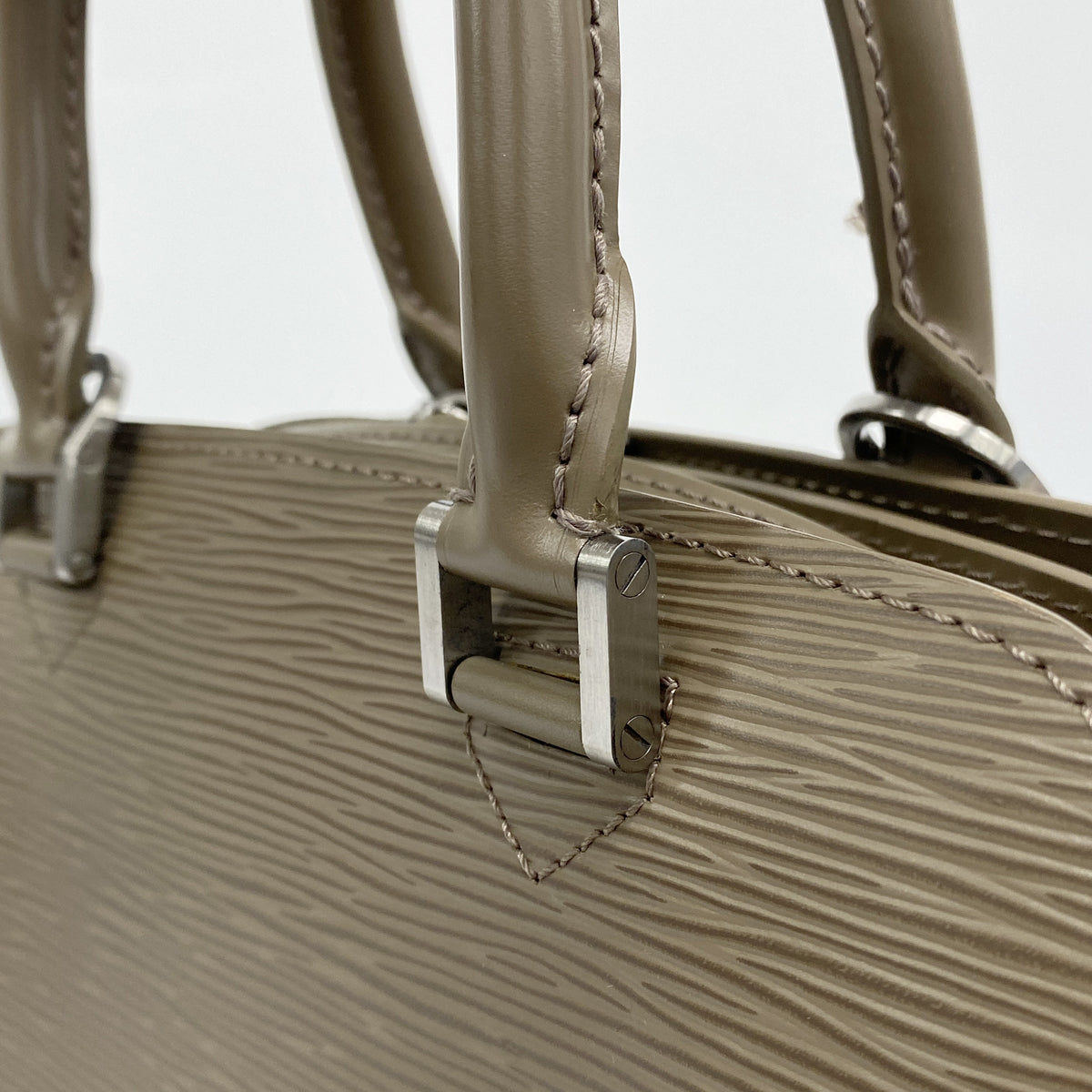 【6kd3997】ルイヴィトン ハンドバッグ エピ ポンヌフ M5205C ペッパー【中古】レディース