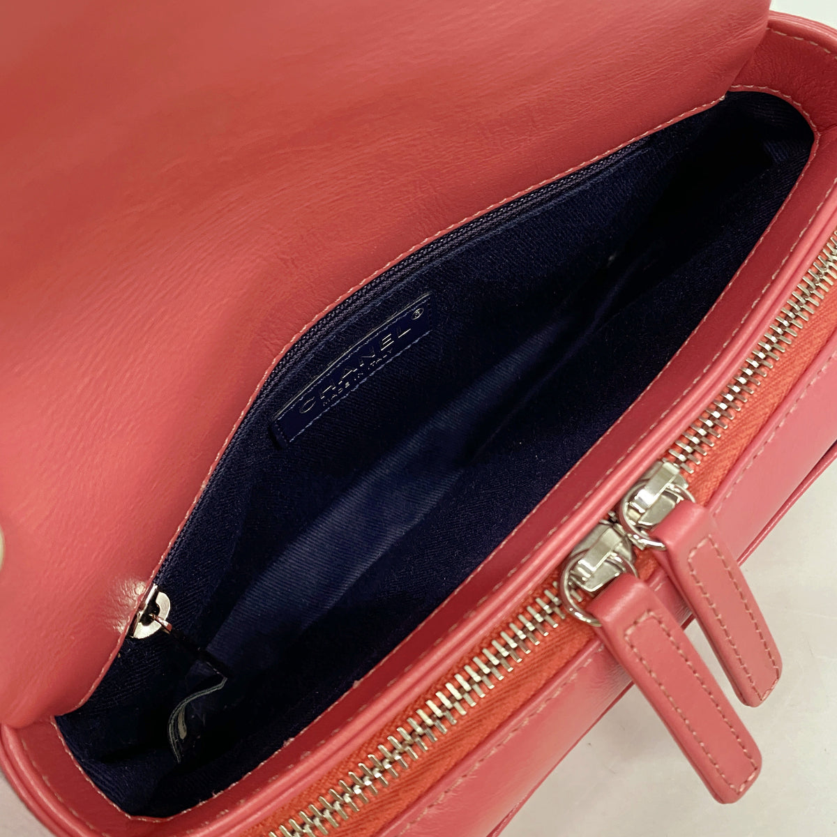 【6kd4007】シャネル ショルダーバッグ マトラッセ チェーンショルダー レザー ピンク シルバー金具【中古】レディース