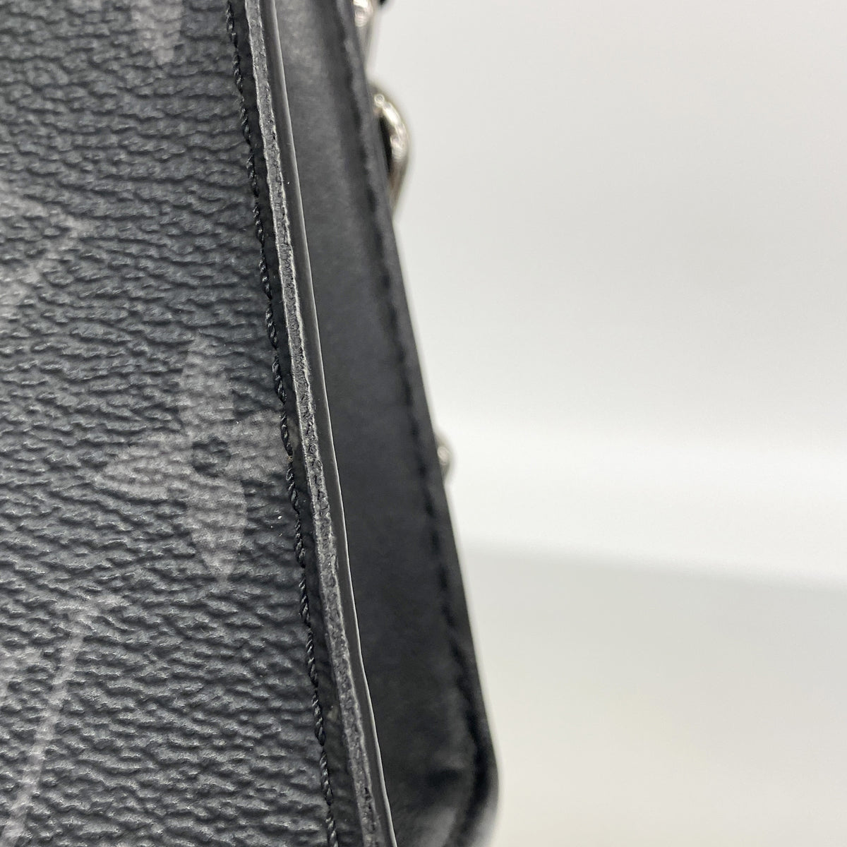【6kd4015】ルイヴィトン ショルダーバッグ モノグラム・エクリプス リバース ガストンウエアラブルウォレット M81124 ブラック【中古】メンズ