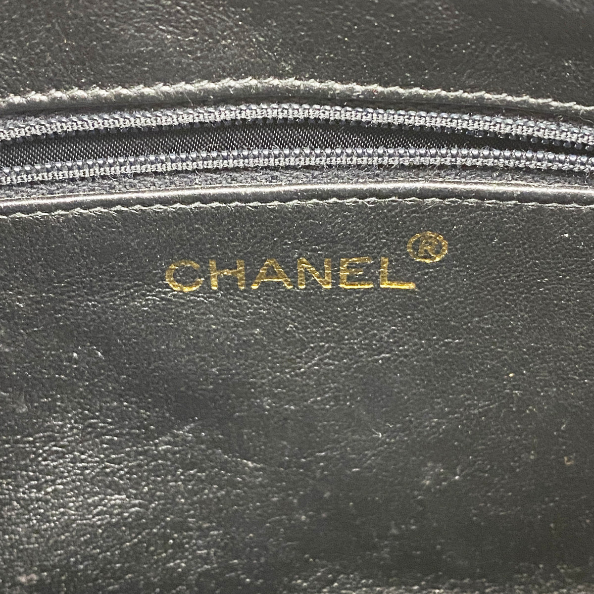 【6kd4029】シャネル ショルダーバッグ マトラッセ チェーンショルダー ラムスキン ブラック ゴールド金具【中古】レディース
