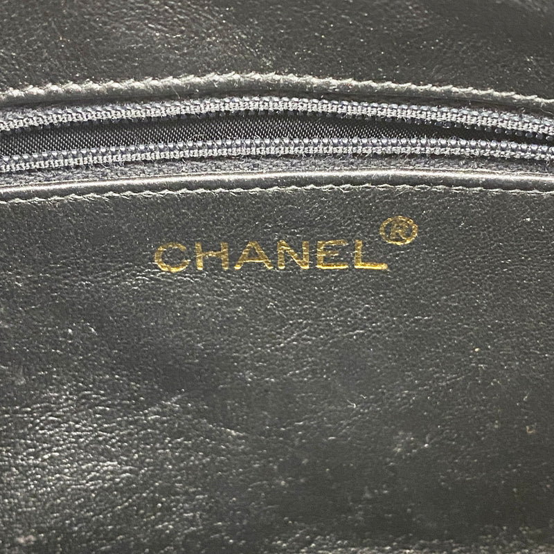【6kd4029】シャネル ショルダーバッグ マトラッセ チェーンショルダー ラムスキン ブラック ゴールド金具【中古】レディース