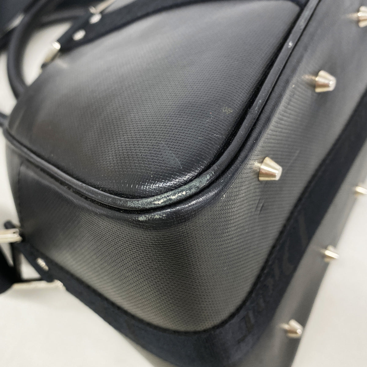 【6kd4031】クリスチャンディオール ハンドバッグ ハードコア レザー ブラック シルバー金具 2wayバッグ【中古】レディース