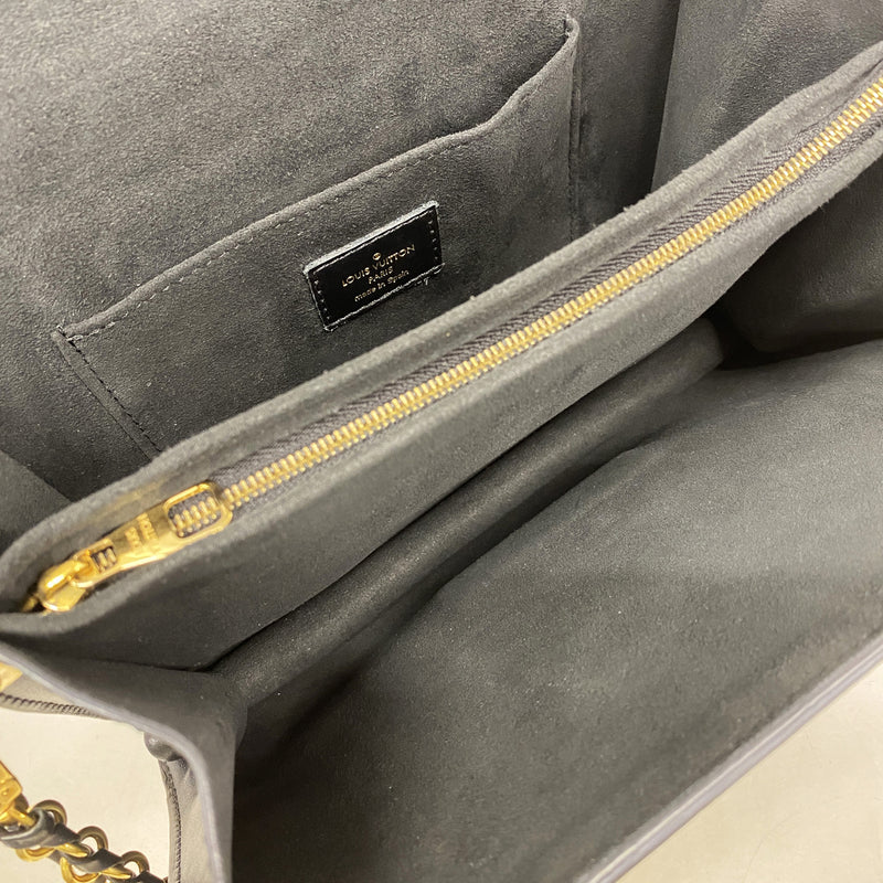 【6kd4045】ルイヴィトン ショルダーバッグ エピ ドーフィーヌMM M56141 ノワール【中古】レディース
