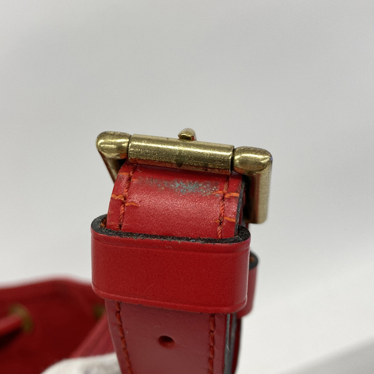 【6kd4053】ルイヴィトン ショルダーバッグ エピ ノエ M44007 カスティリアンレッド【中古】レディース