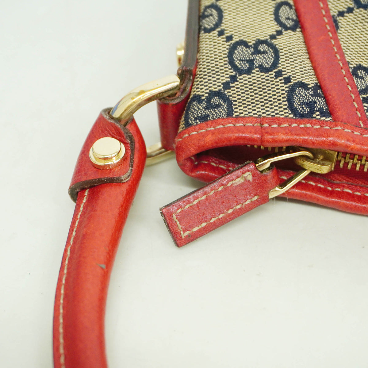 【6kd4067】グッチ ショルダーバッグ GGキャンバス 130939 キャンバス ネイビー レッド シャンパンゴールド金具【中古】レディース