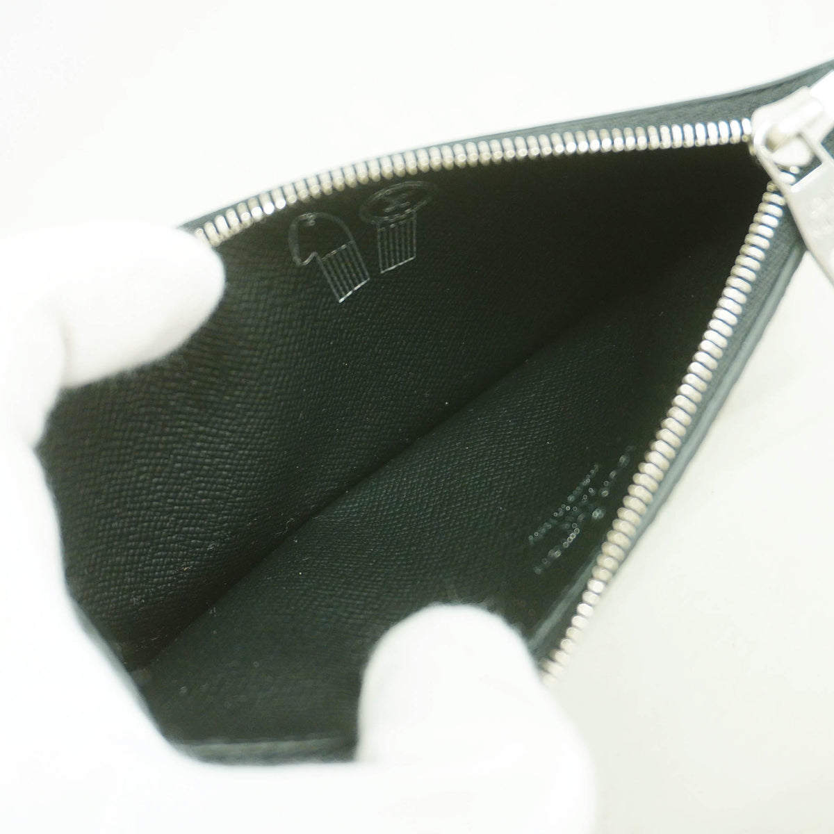 【6kd4105】ルイヴィトン コインケース モノグラム・グラデーション コインカードホルダー M14261 ブラック マルチカラー【中古】メンズ
