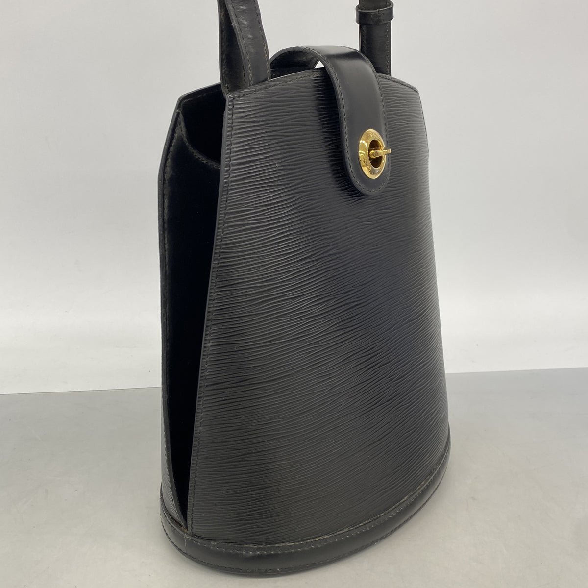 【6kd4109】ルイヴィトン ショルダーバッグ エピ クリュニー M52252 ノワール【中古】レディース