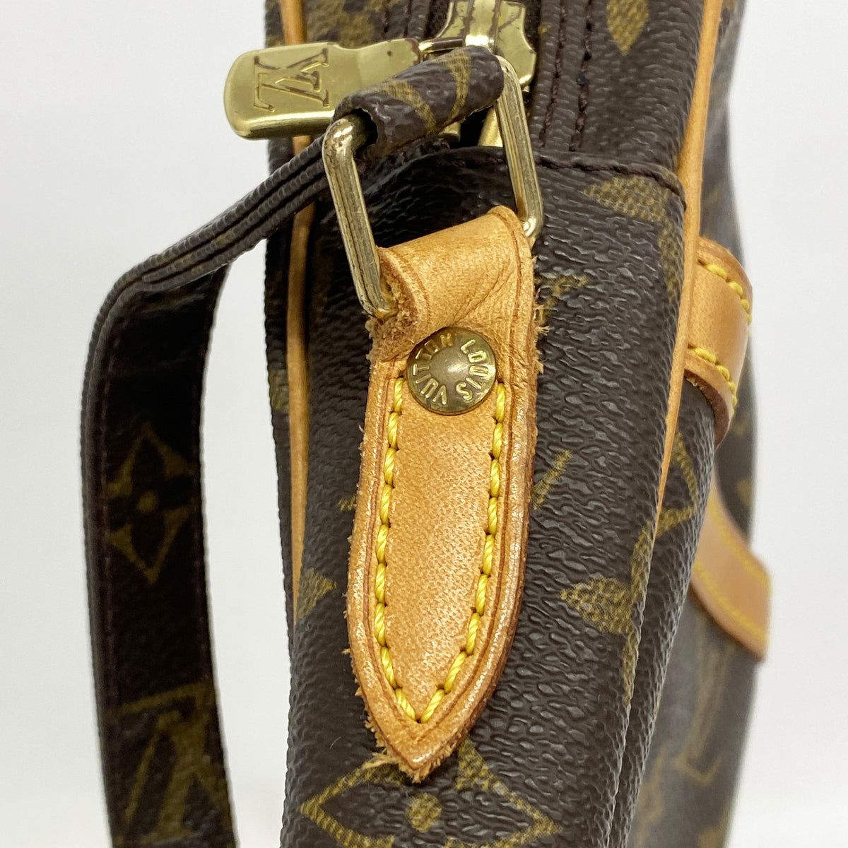 【6kd4153】ルイヴィトン ショルダーバッグ モノグラム ダヌーブ M45266 ブラウン【中古】レディース